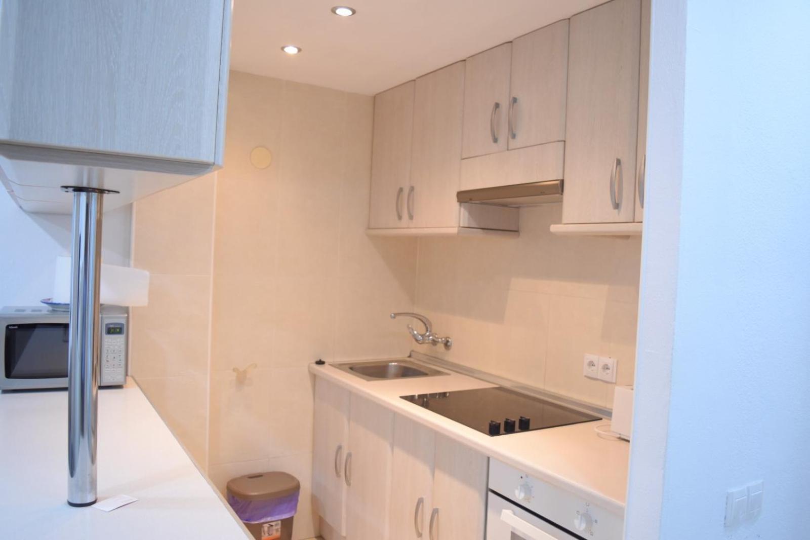 Apartamentos De Los Cisnes Benalmádena Eksteriør billede