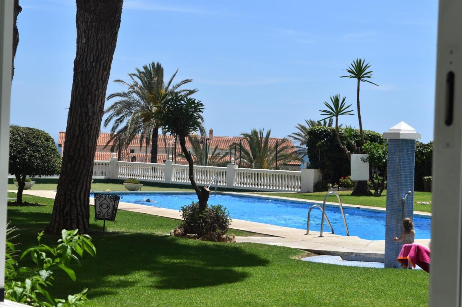 Apartamentos De Los Cisnes Benalmádena Eksteriør billede